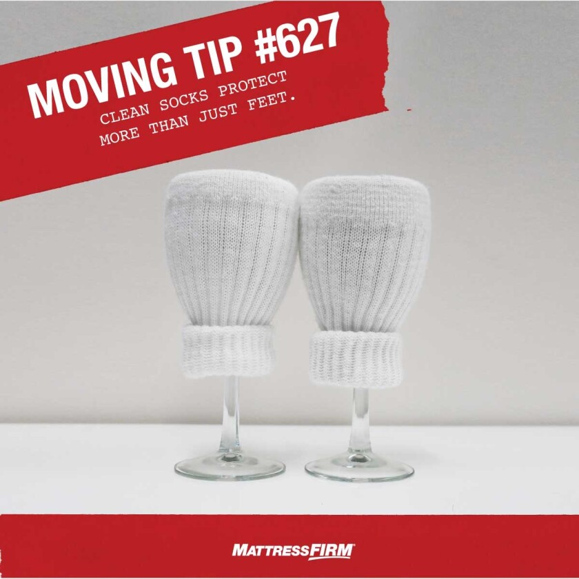 Moving_FBWall_1200x1200_v2_Socks.jpg
