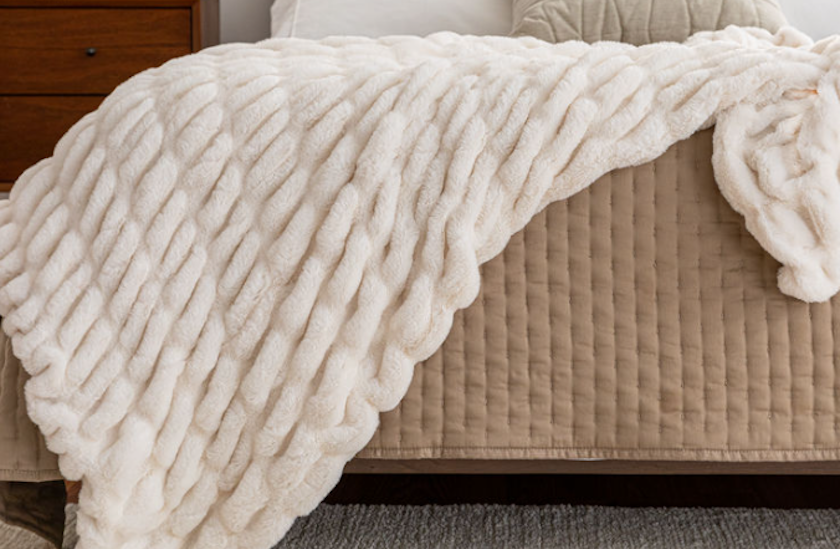 luxury ruched faux fur throw