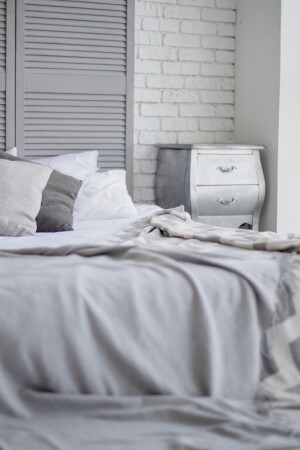 bedroom-decor-white